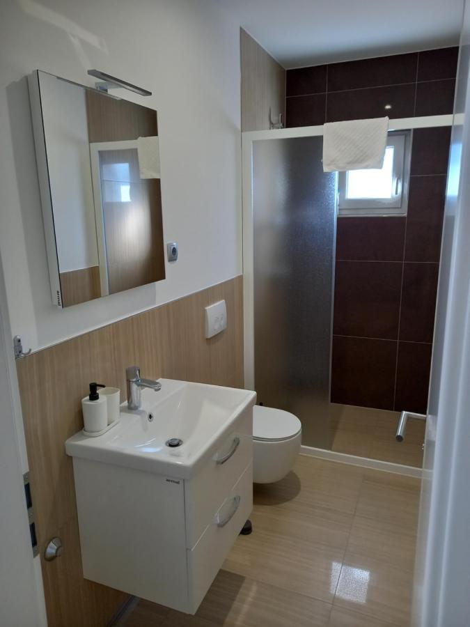 Apartmani Tropical Vodice Dış mekan fotoğraf