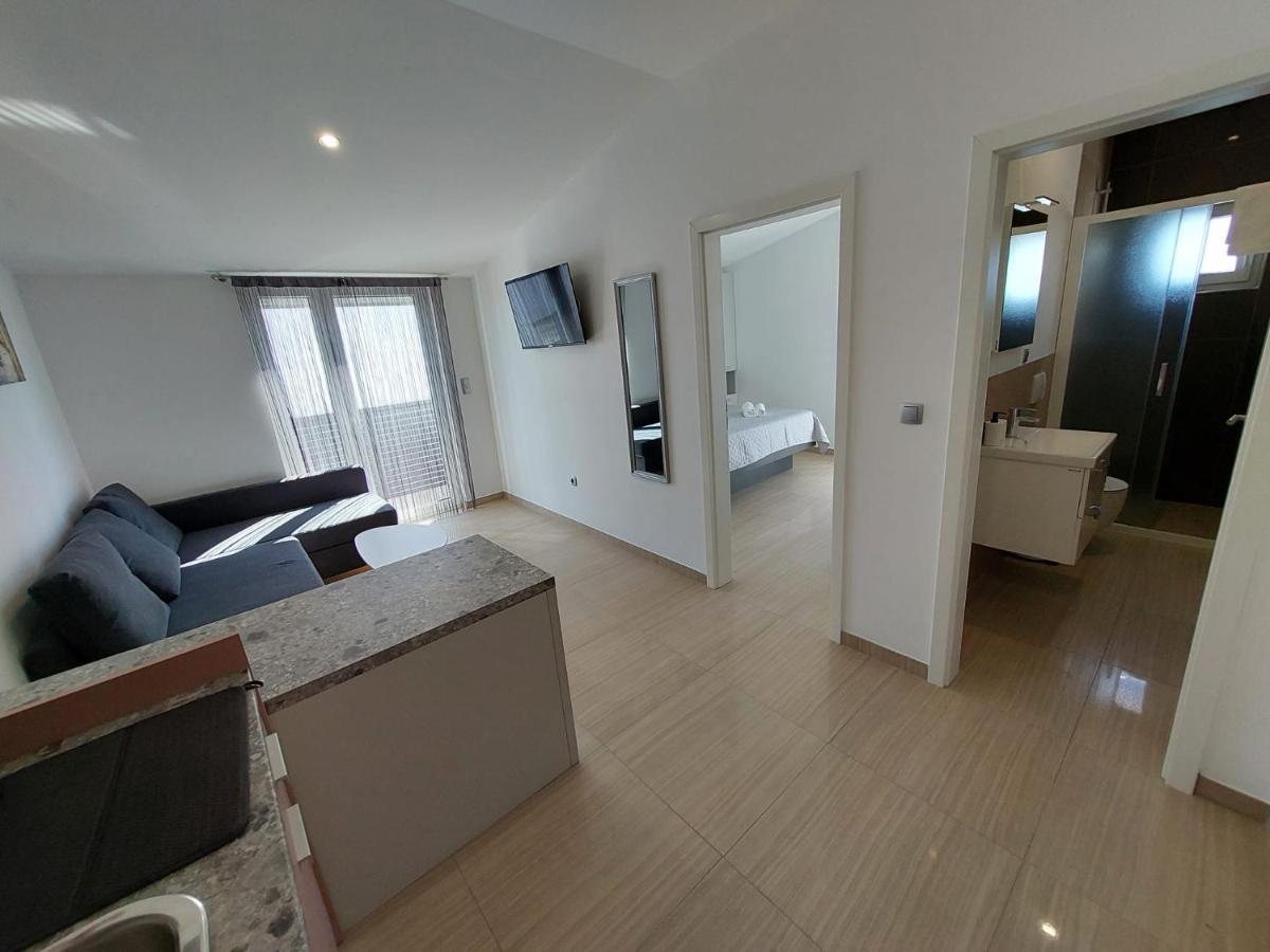 Apartmani Tropical Vodice Dış mekan fotoğraf