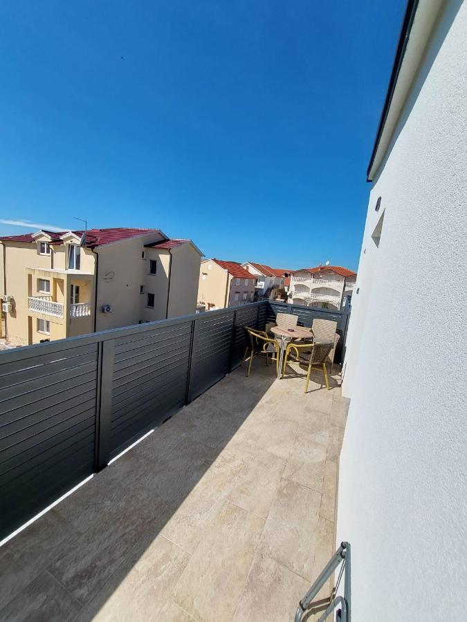 Apartmani Tropical Vodice Dış mekan fotoğraf