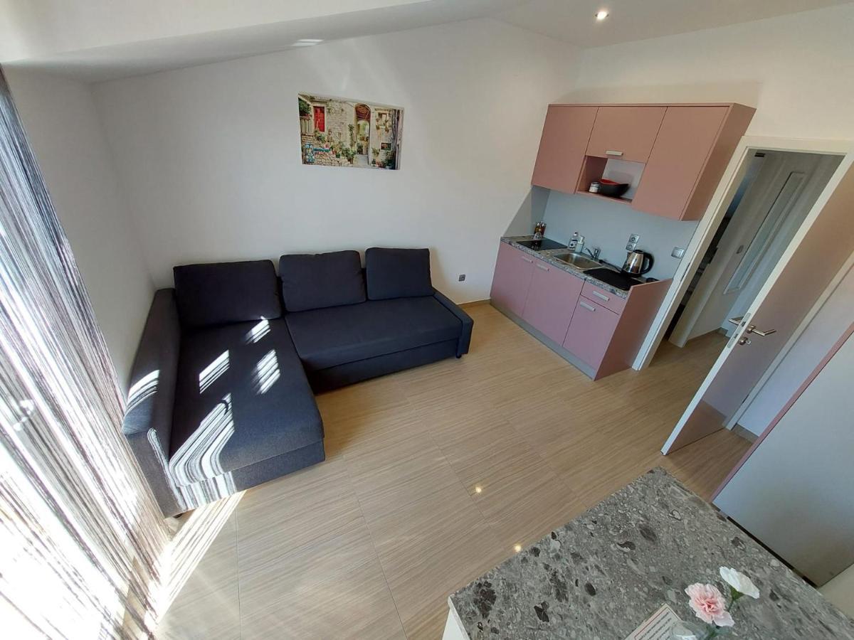 Apartmani Tropical Vodice Dış mekan fotoğraf
