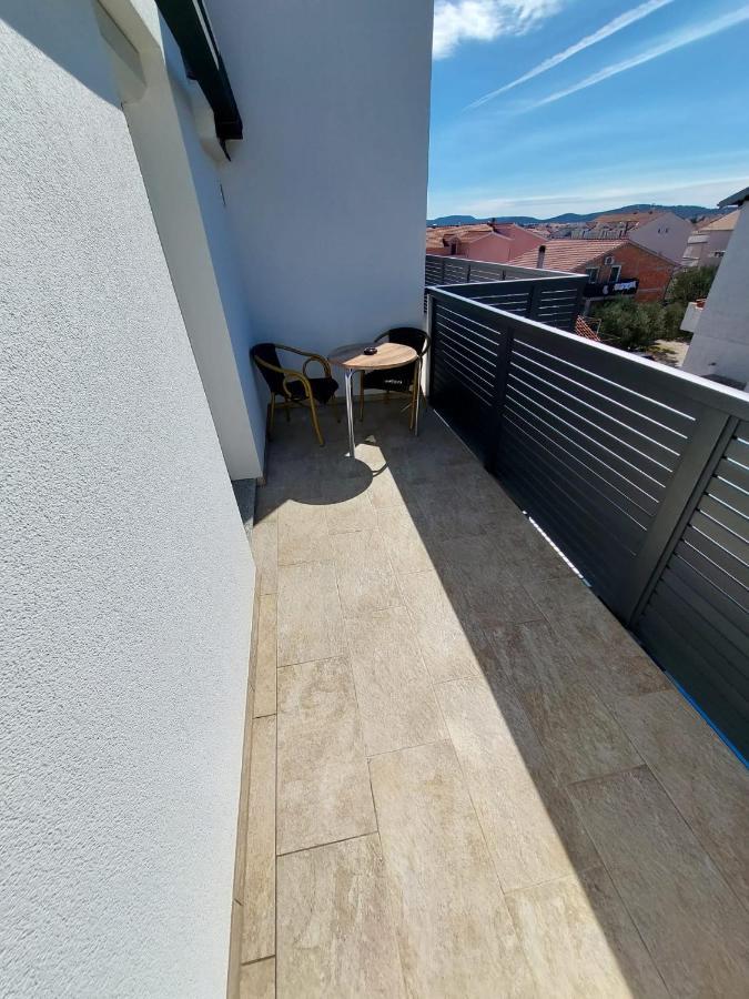 Apartmani Tropical Vodice Dış mekan fotoğraf