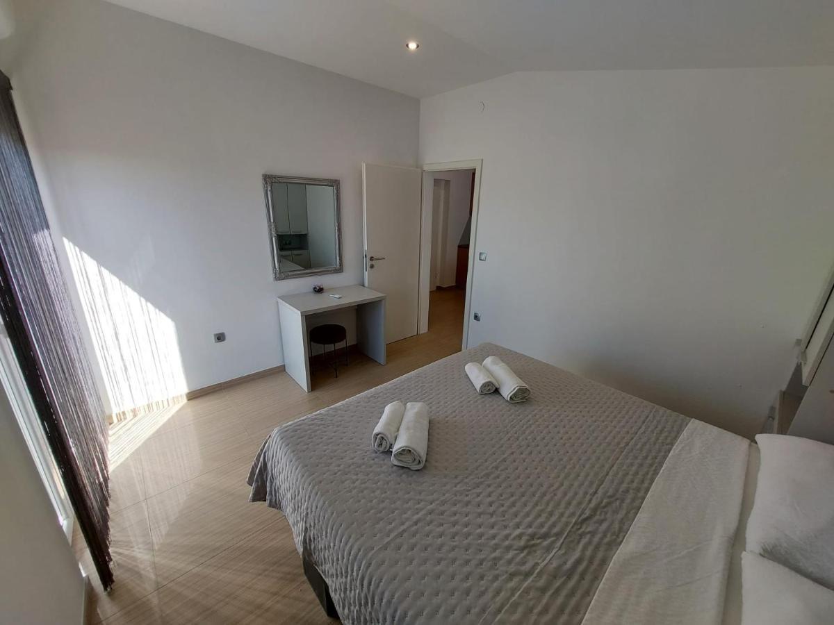 Apartmani Tropical Vodice Dış mekan fotoğraf