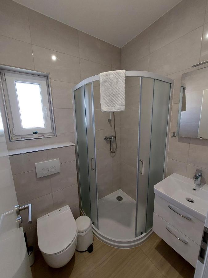 Apartmani Tropical Vodice Dış mekan fotoğraf