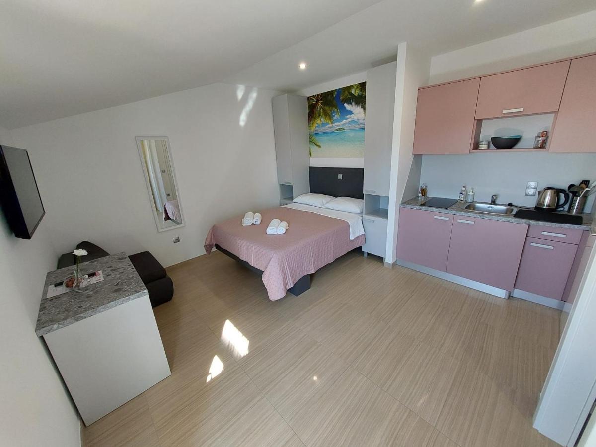 Apartmani Tropical Vodice Dış mekan fotoğraf