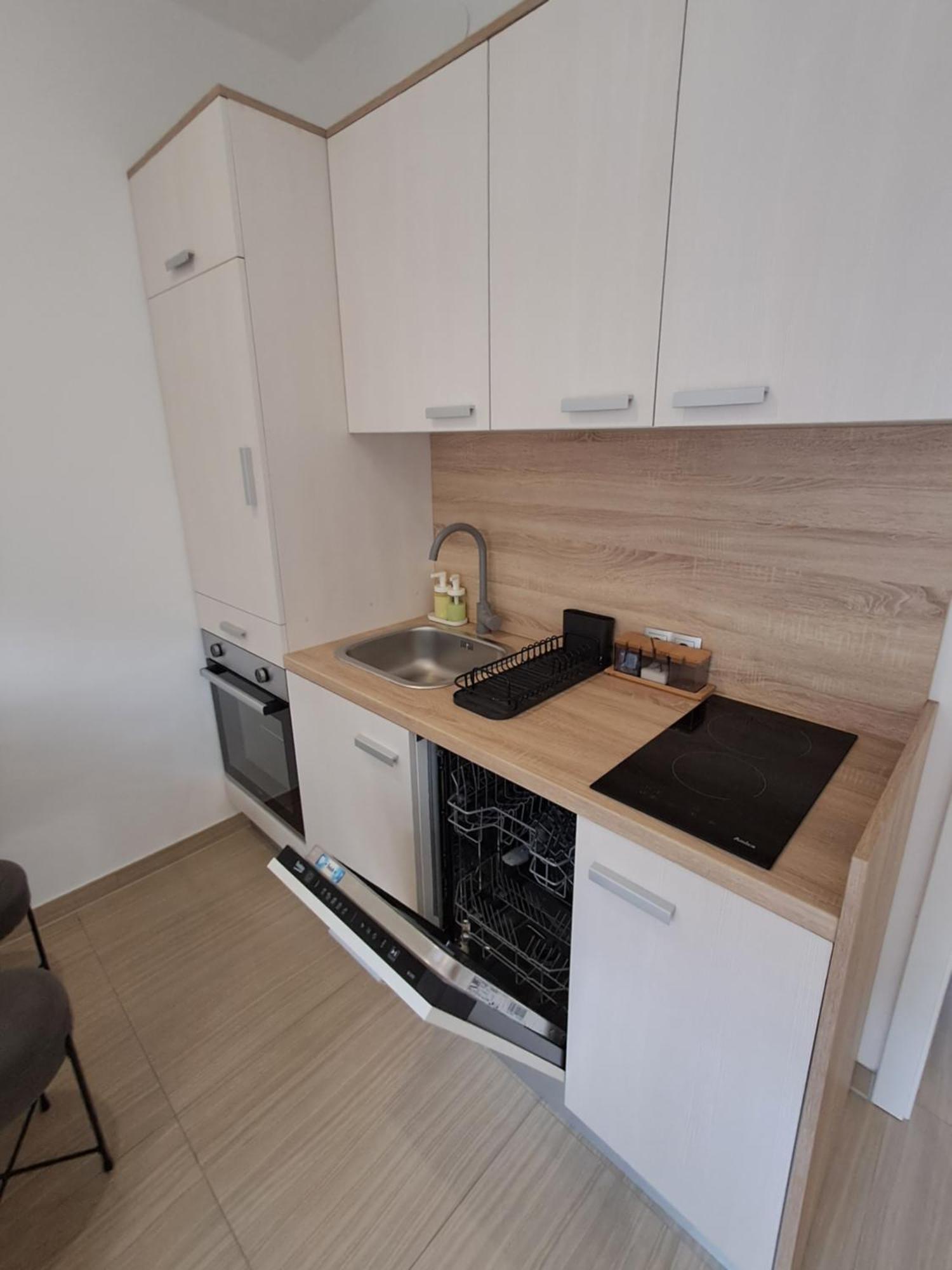 Apartmani Tropical Vodice Dış mekan fotoğraf